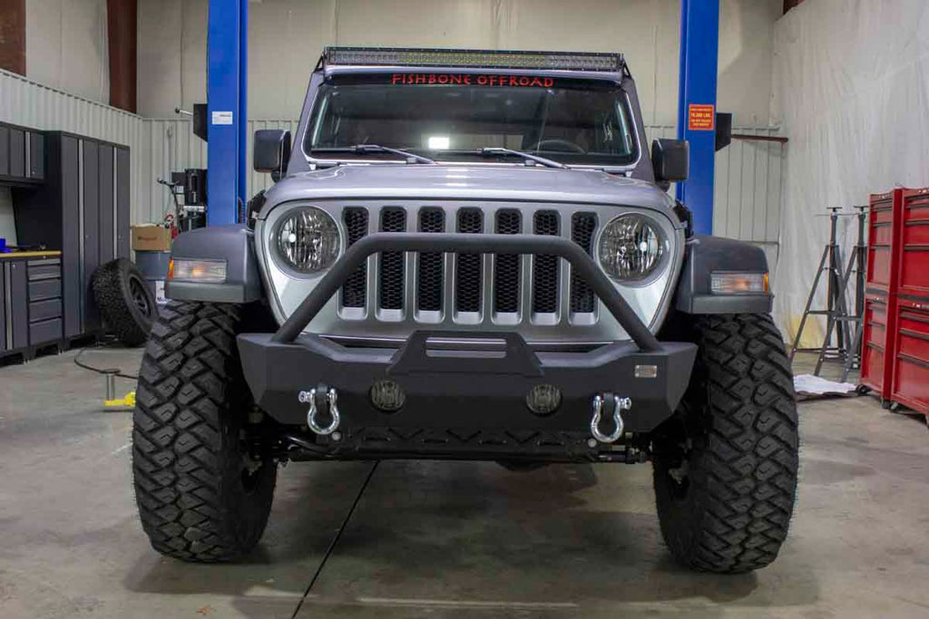 Fishbone Offroad Mako Front Bumper, tailored for Jeep Wrangler JL and Gladiator JT, combining robust protection with sleek design and functionality.