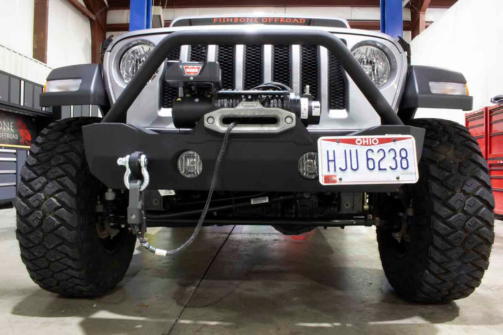 Fishbone Offroad Mako Front Bumper, tailored for Jeep Wrangler JL and Gladiator JT, combining robust protection with sleek design and functionality.